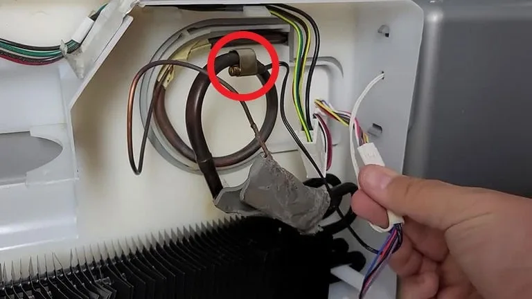 Check the Thermistor Check the Thermistor